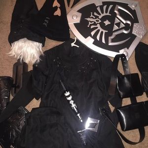 Entire Dark Link cosplay